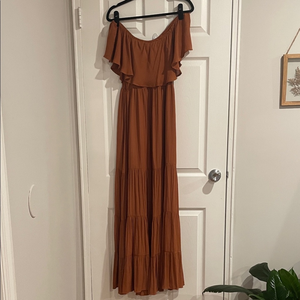 Off-Shoulder Brown Maxi Dress